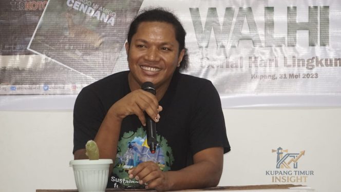 
					Direktur WALHI NTT, Yuvensius Stefanus Nonga. Foto: Dok. Walhi NTT/