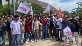 Massa Aksi Aliansi Mahasiswa Peduli IAKN Kupang. Foto: Dok. Yanto/