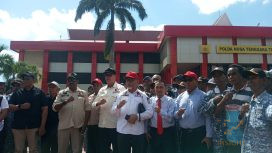 Foto Bersama FKPTT usai membuat laporan Polisi. Foto: Dok. Yanto/