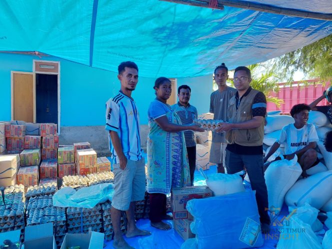 
					Pemberian Bantuan Kepada masyarakat oleh KPA. Foto: Dok. KPA/
