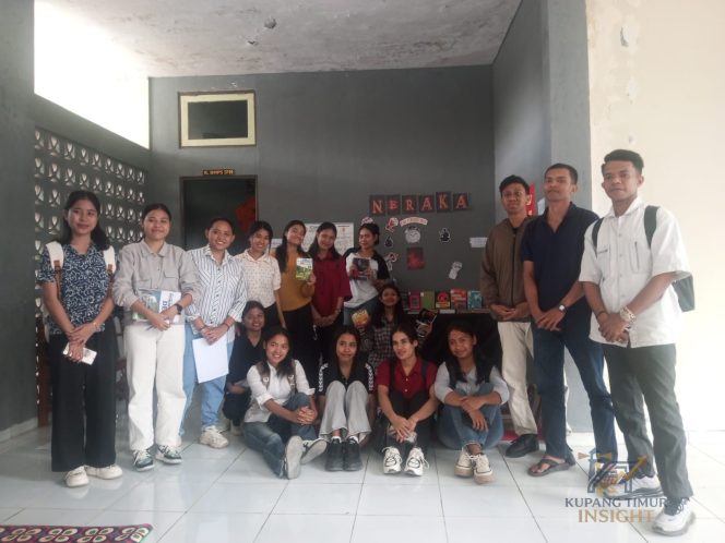 
					Foto Bersama Usai Diskusi BEMPS FISIP Unwira Kupang. Foto: Dok. Yanto/